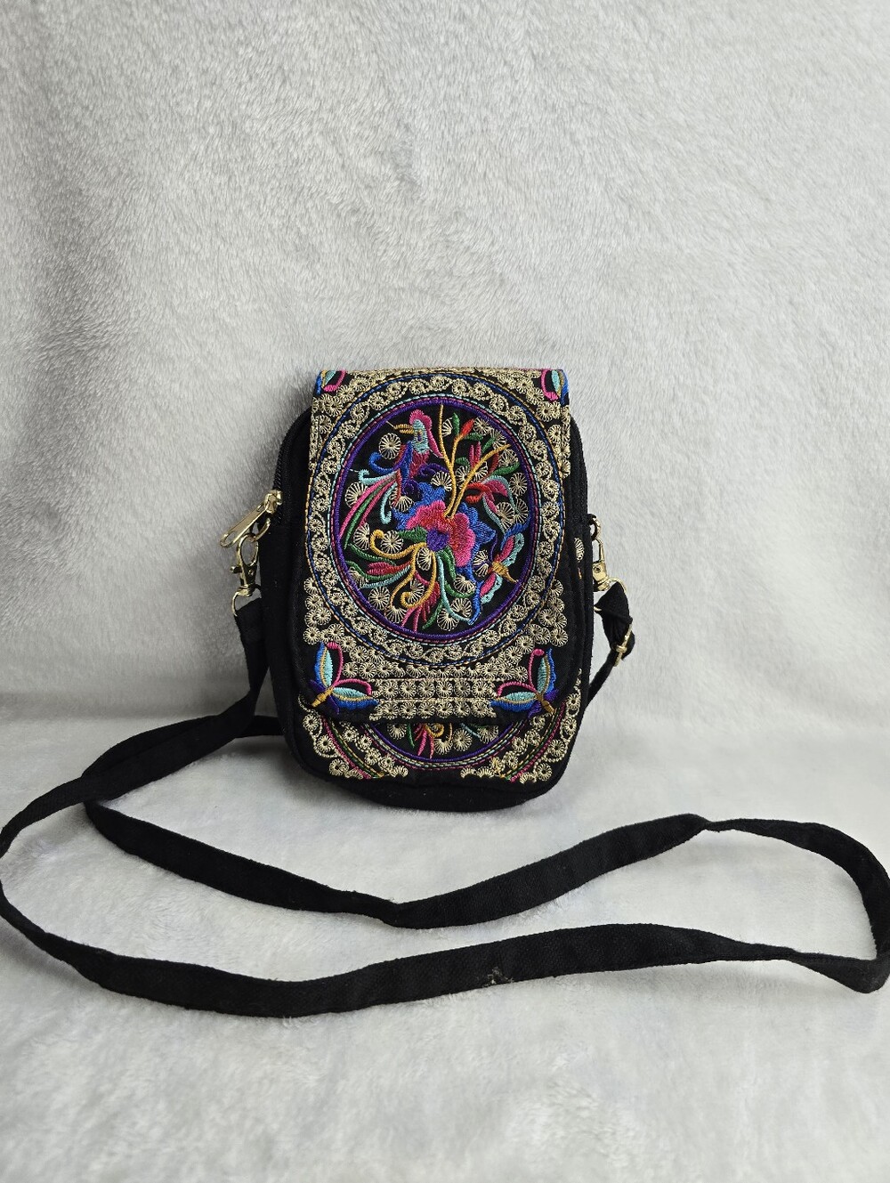 Boho Floral Embroidered Canvas Small Crossbody Purse